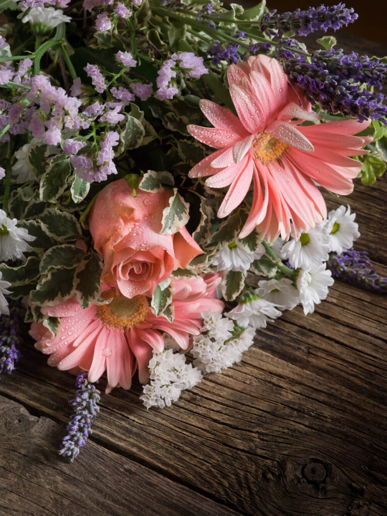 flower-bouquet-2025-02-22-19-10-37-utc